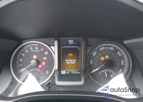 2021 Toyota Tacoma Trd Off-Road z USA, uszkodzony, nr VIN 3TYCZ5AN4MT049770